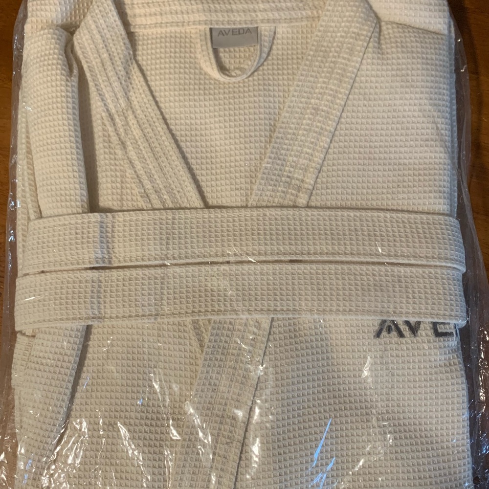 Aveda Waffle Knit Spa Robe